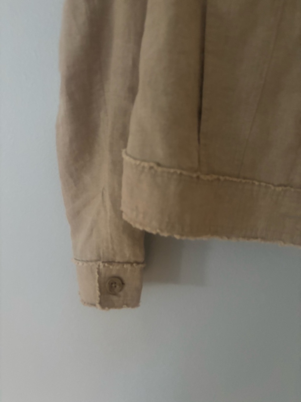 Tommy Bahama Frayed Edge Lightweight Beige Jacket - Picture 3 of 5